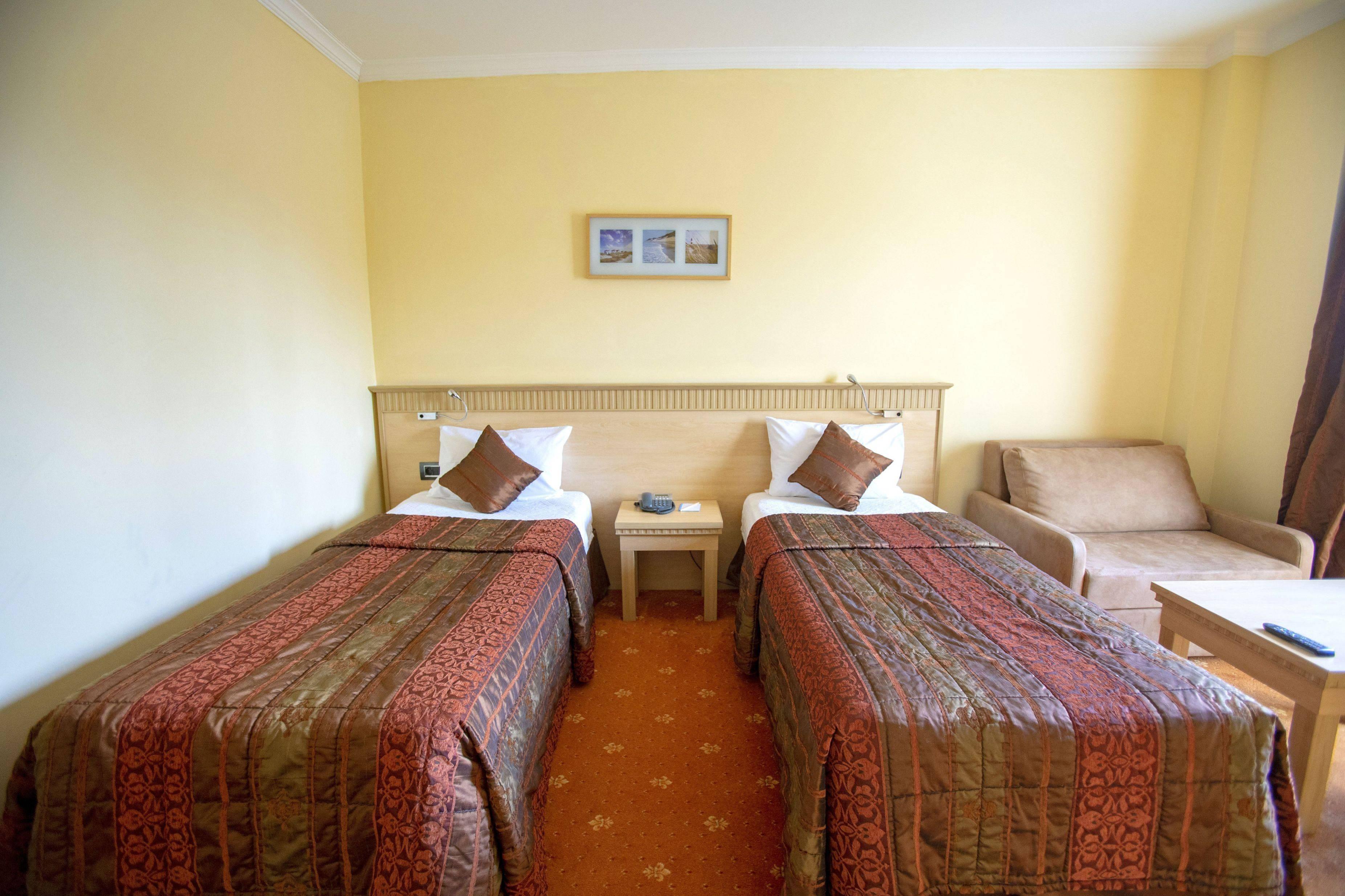 Airport Lykia Thermal &