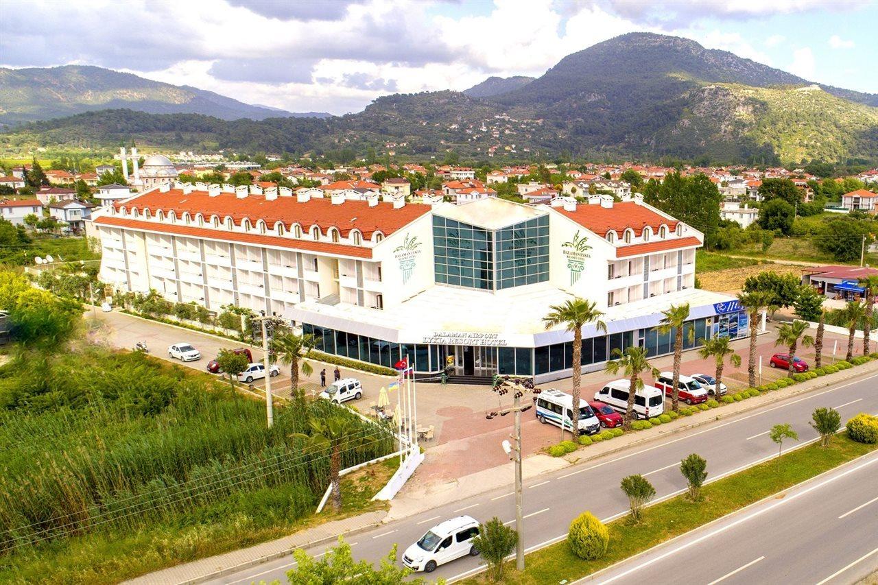 Airport Lykia Thermal & מלון 4*
